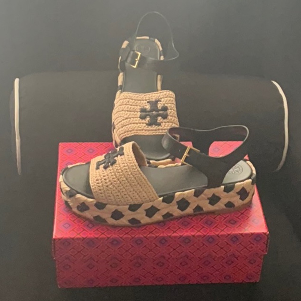 Tory Burch Black and Tan Sandals with Elegant Design